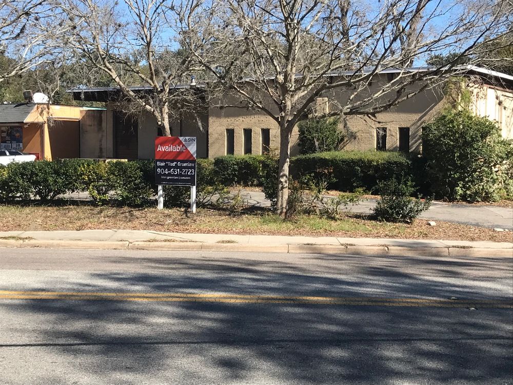 2627 Spring Park Rd, Jacksonville, FL 32207
